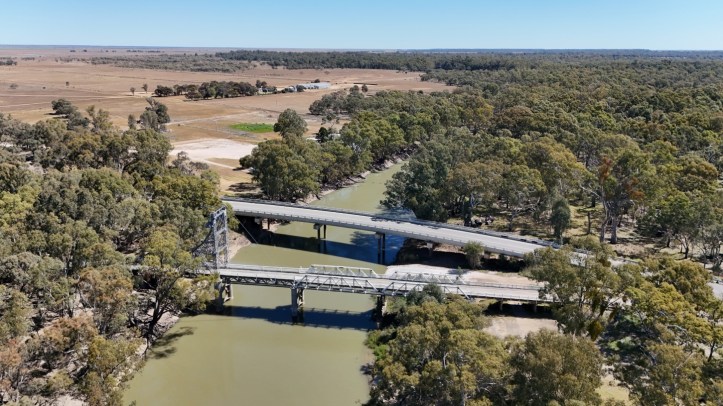 Carrathool Bridge over the Murrumbidgee River