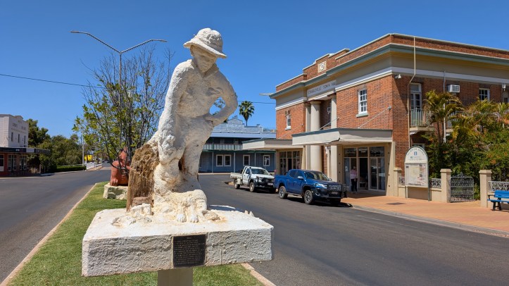 Weary the Swagman in front of Charlieville Town Hall, Queensland